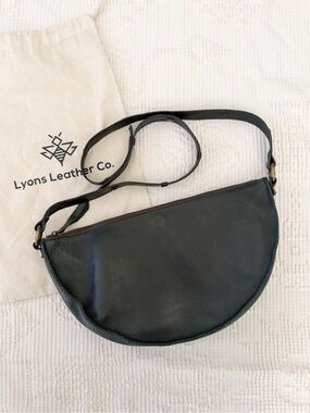 Lyons Leather Co. Queen Bee Crossbody/ Sling Bag Limited Edition Forest Green